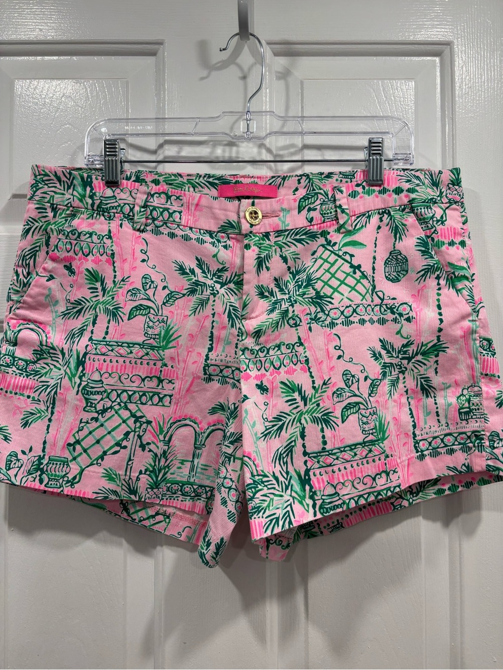 Lilly Pulitzer “Make it worth it” Callahan shorts 12